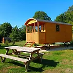 Insolites De La Tellerie Camping