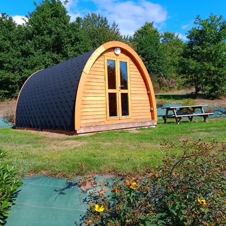 Insolites De La Tellerie Camping *