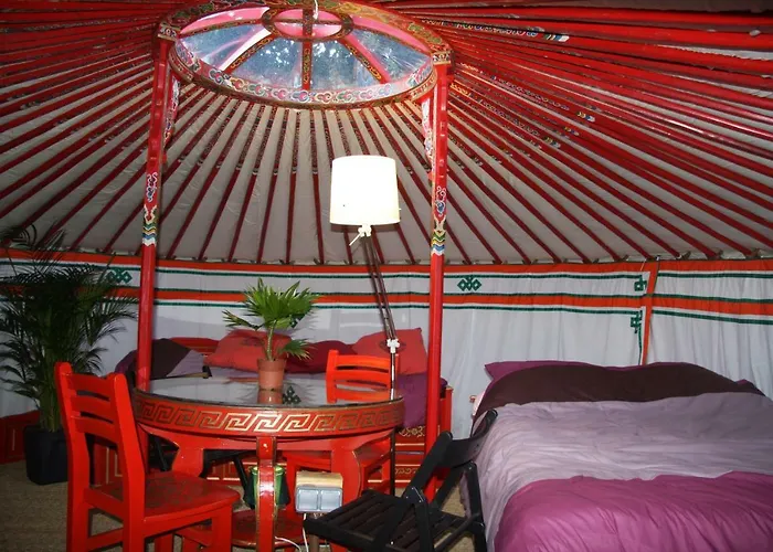 Insolites De La Tellerie אתר קמפינג